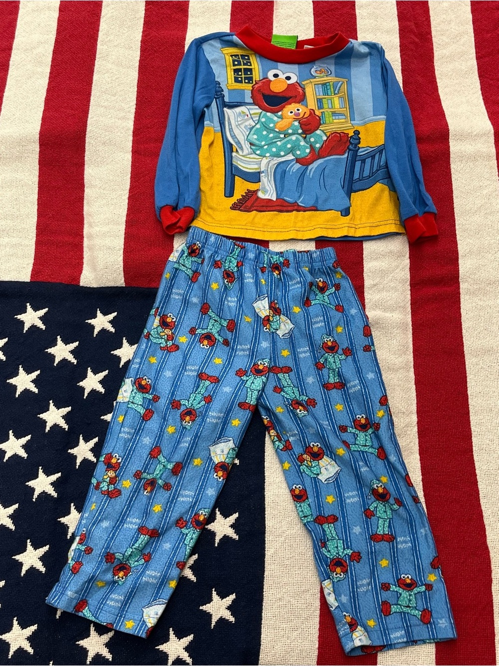 2008 Sesame Street Elmo Blue & Yellow Kids Pajama Set - Sesame Street Size 4T